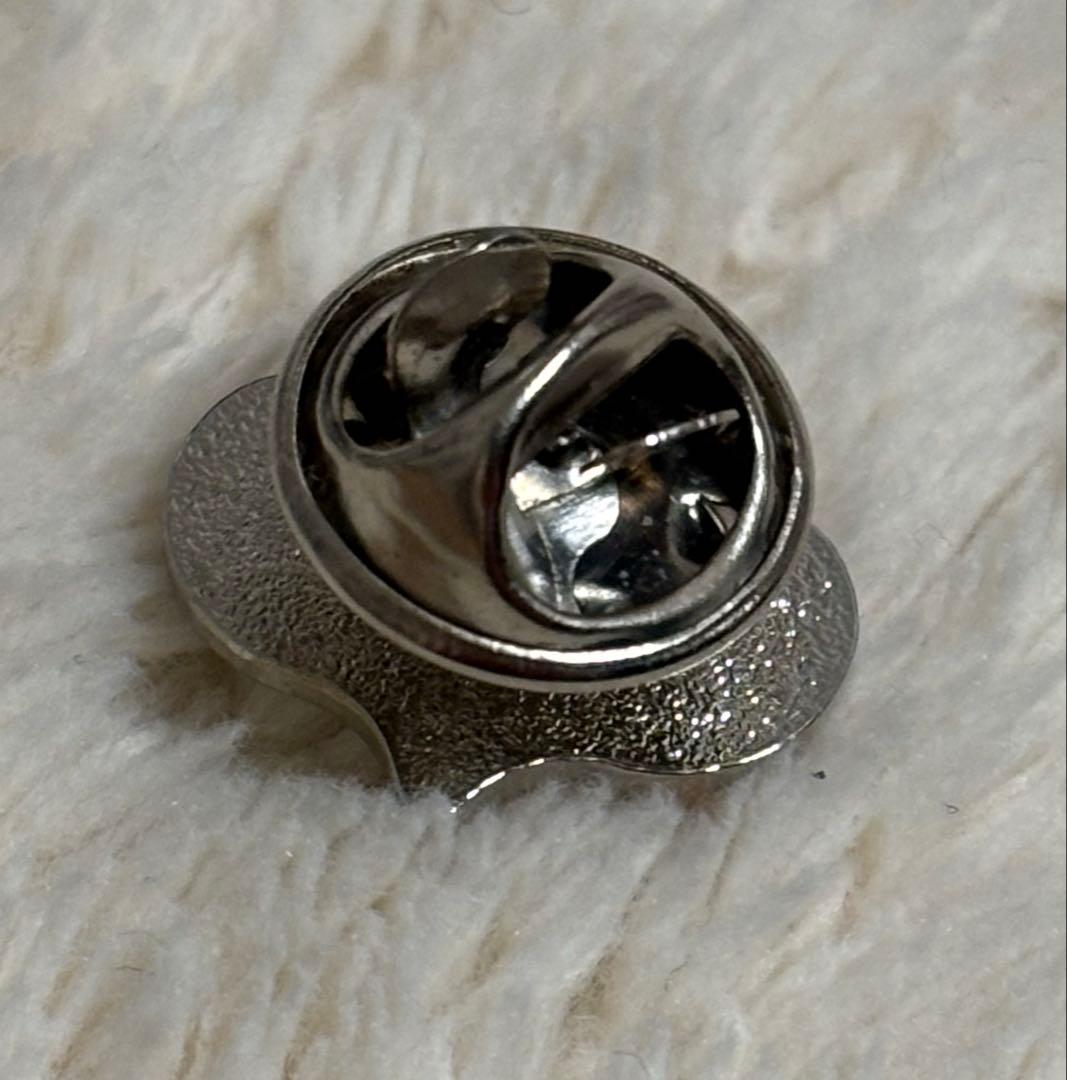 ハンガリーパビリオン ピンバッジ 非売品 大阪関西万博 - メルカリ