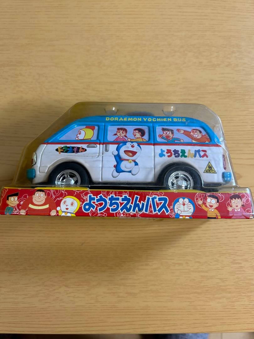 希少】【早い者勝ち】ブリキレトロ ドラえもん ようちえんバス - メルカリ