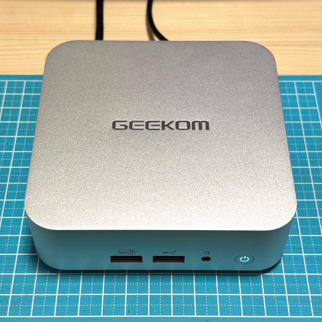 大容量高性能2TBSSD+32GBRAM】GEEKOM A7【美品・オマケ付】 - メルカリ
