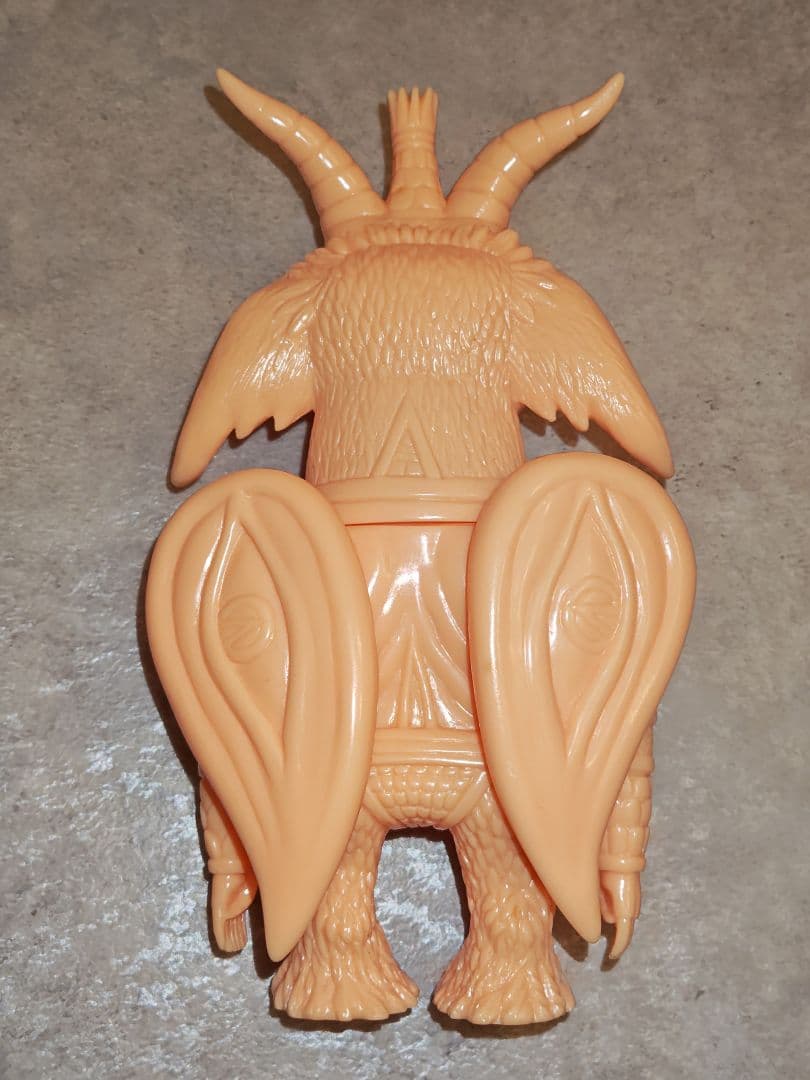 バフォメット 悪魔 ソフビフィギュア！悪魔崇拝 逆十字架 シリアル