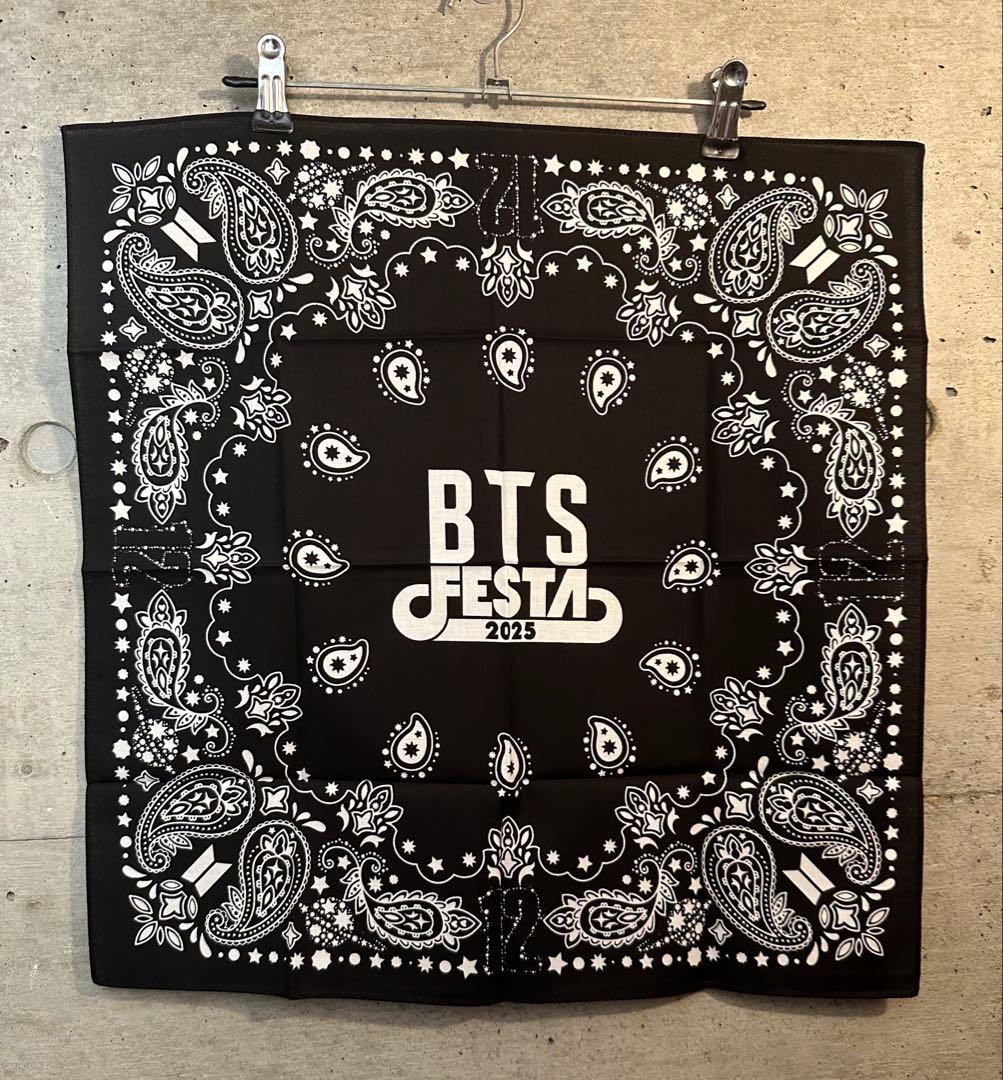BTS FESTA 2025 ARMY ZONE バンダナ 新品 - メルカリ