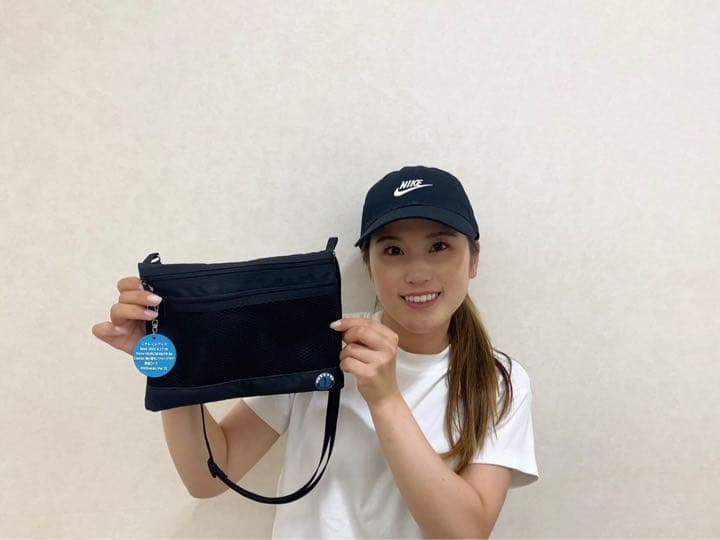 直筆サイン】西村優菜プロ／ニチレイレディス優勝記念 サコッシュ