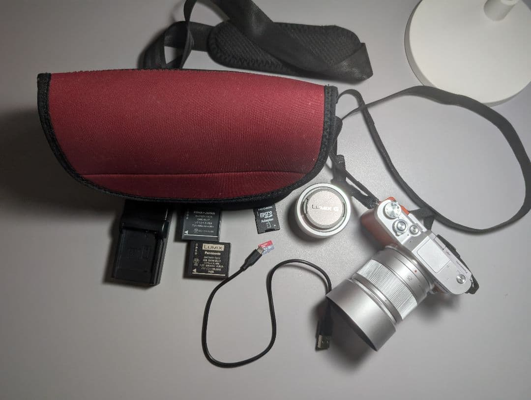 【美品】LUMIX DC-GF9　レンズキット Amazon | パナソニック ミラーレス一眼カメラ ルミックス GF9 ダブル