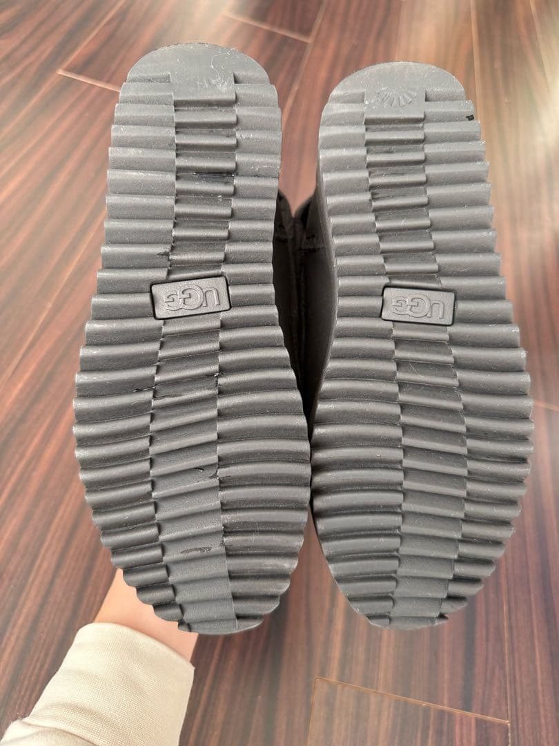 UGG 】ブラック ムートンブーツ【MONTARA】モンタラ ナイロン