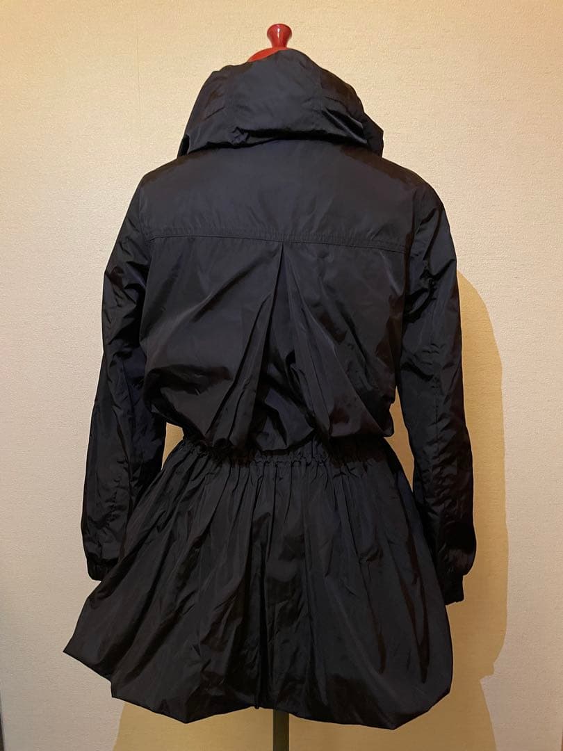 レア】モンクレール×サカイ YUKI 黒 リバーシブル 美品‼︎ - メルカリ