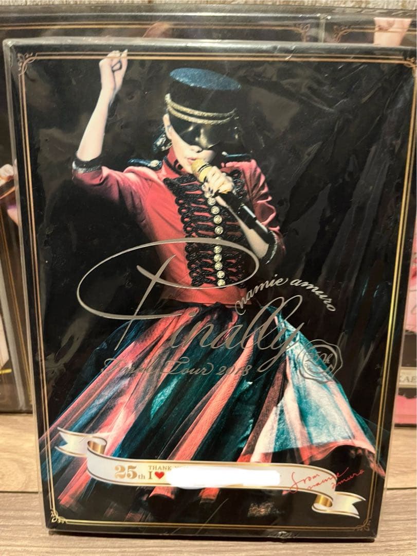 安室奈美恵/Finally/DVD/5形態/FC限定/スペシャルケース付 - メルカリ