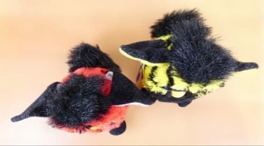 おしゃべり天才ペット! ファービー 英語版 2体セット 1999年 - メルカリ