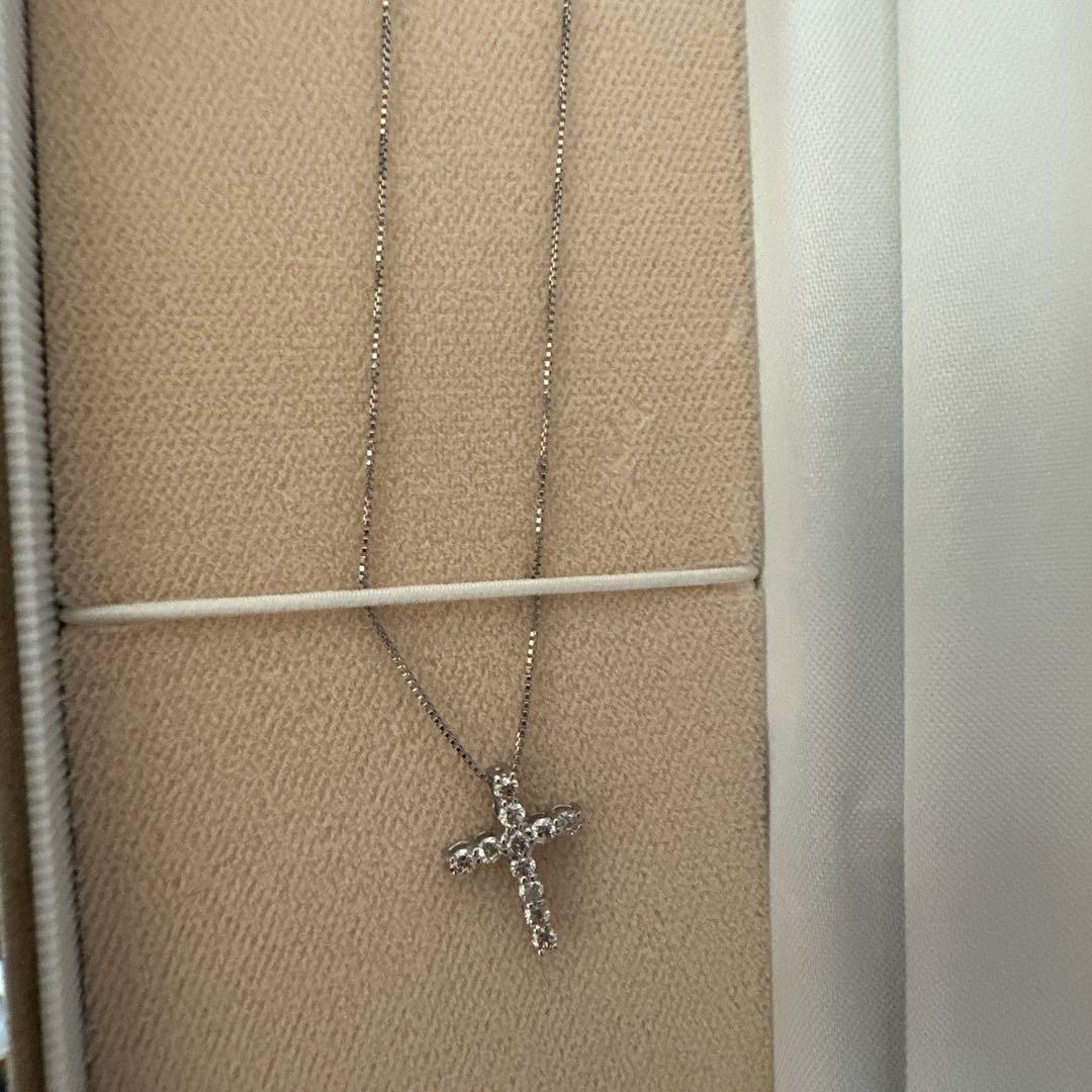 PT950 ダイヤモンド クロスペンダント 0.30ct