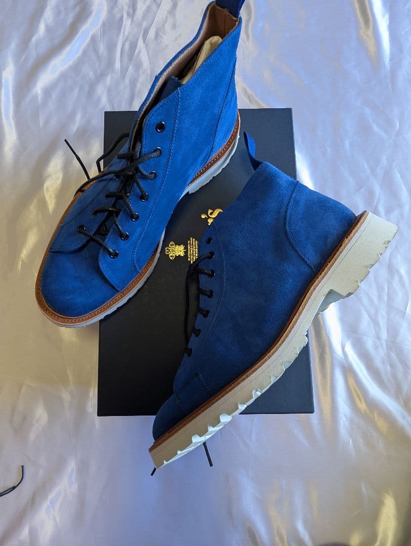 初*者様 新品未使用　tricker's　スエード　ブーツ　ブルー　ビブラムソー 16312852-1.jpg