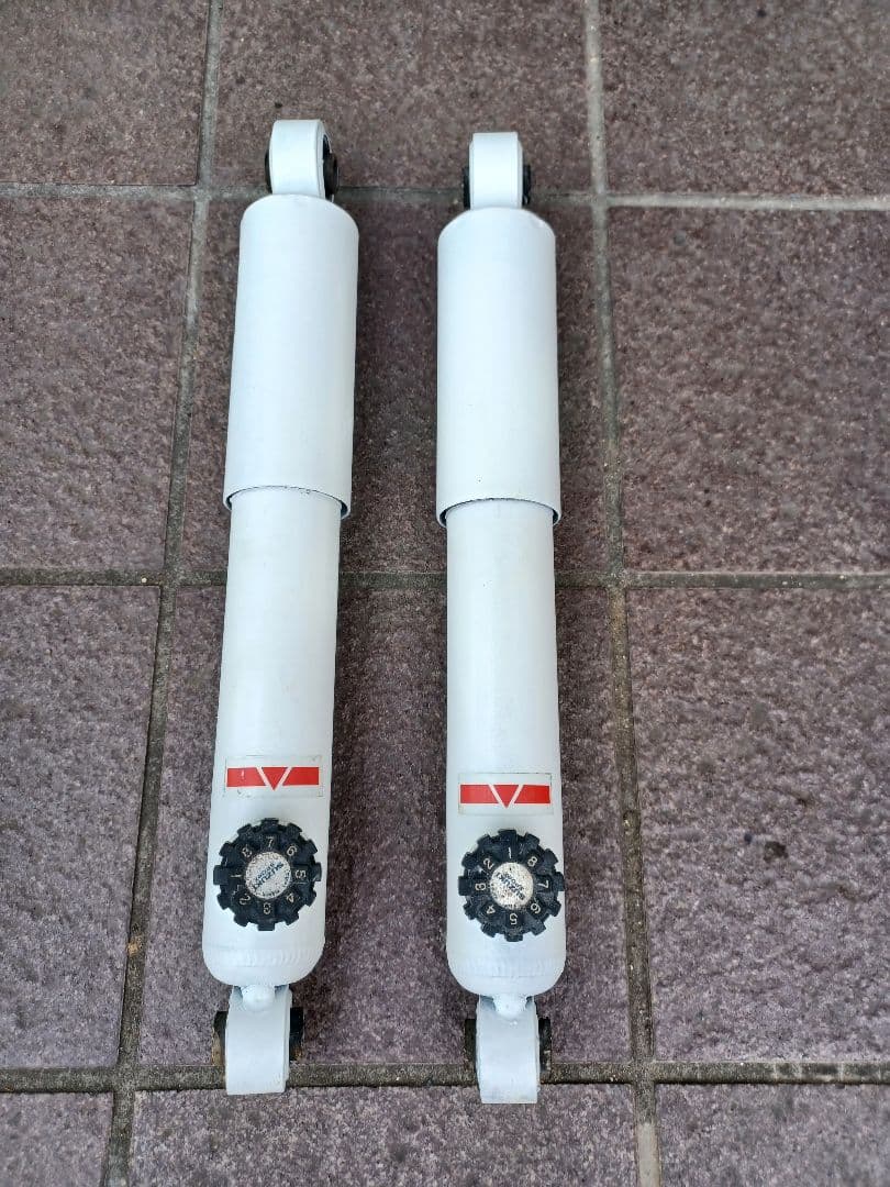 スズキスポーツ　ショックアブソーバ KYB KYB(カヤバ) ショックアブソーバー＋スプリング Lowfer Sports