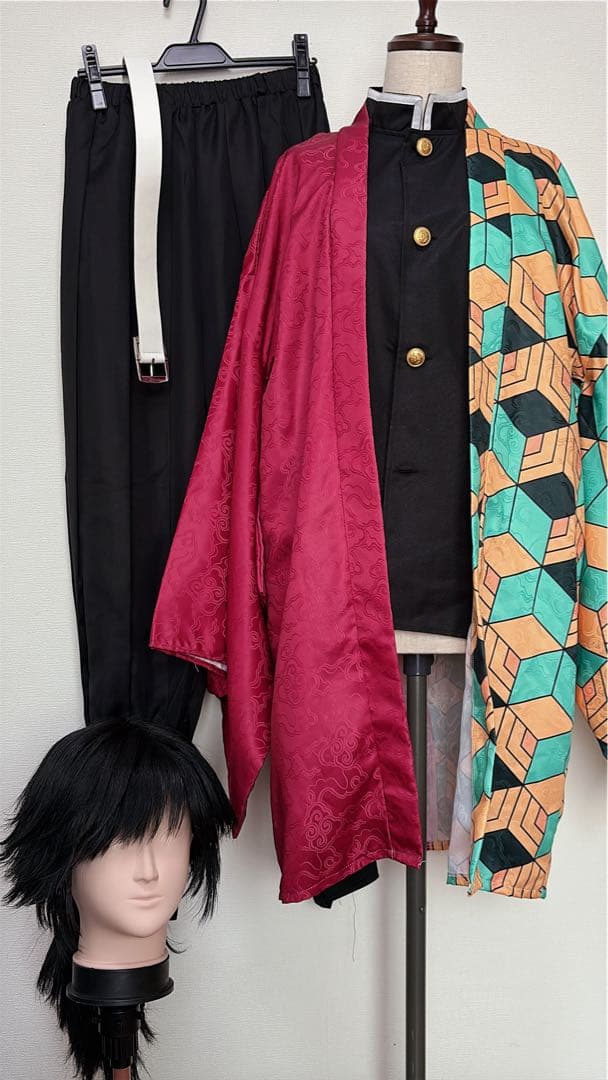 鬼滅の刃 冨岡義勇　衣装　ウィッグ付きフルセット 冨岡義勇⭐️鬼滅の刃 コスプレ XL ウィッグ付き衣装セット 新品未使用