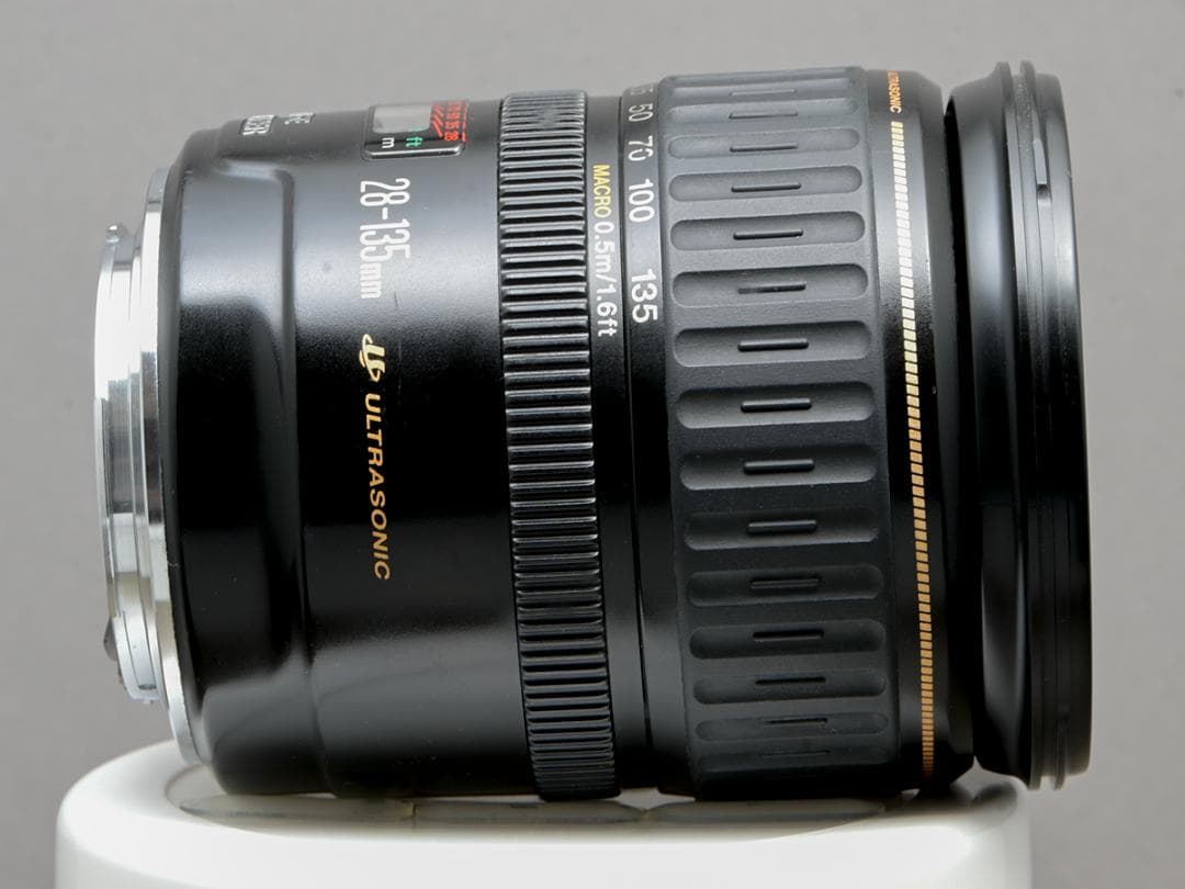 Canon EF 28-135mm f/3.5-5.6 IS USM 美品