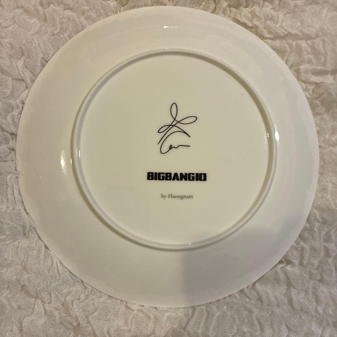 BIGBANG G-DRAGON ボーンチャイナ プレート - メルカリ