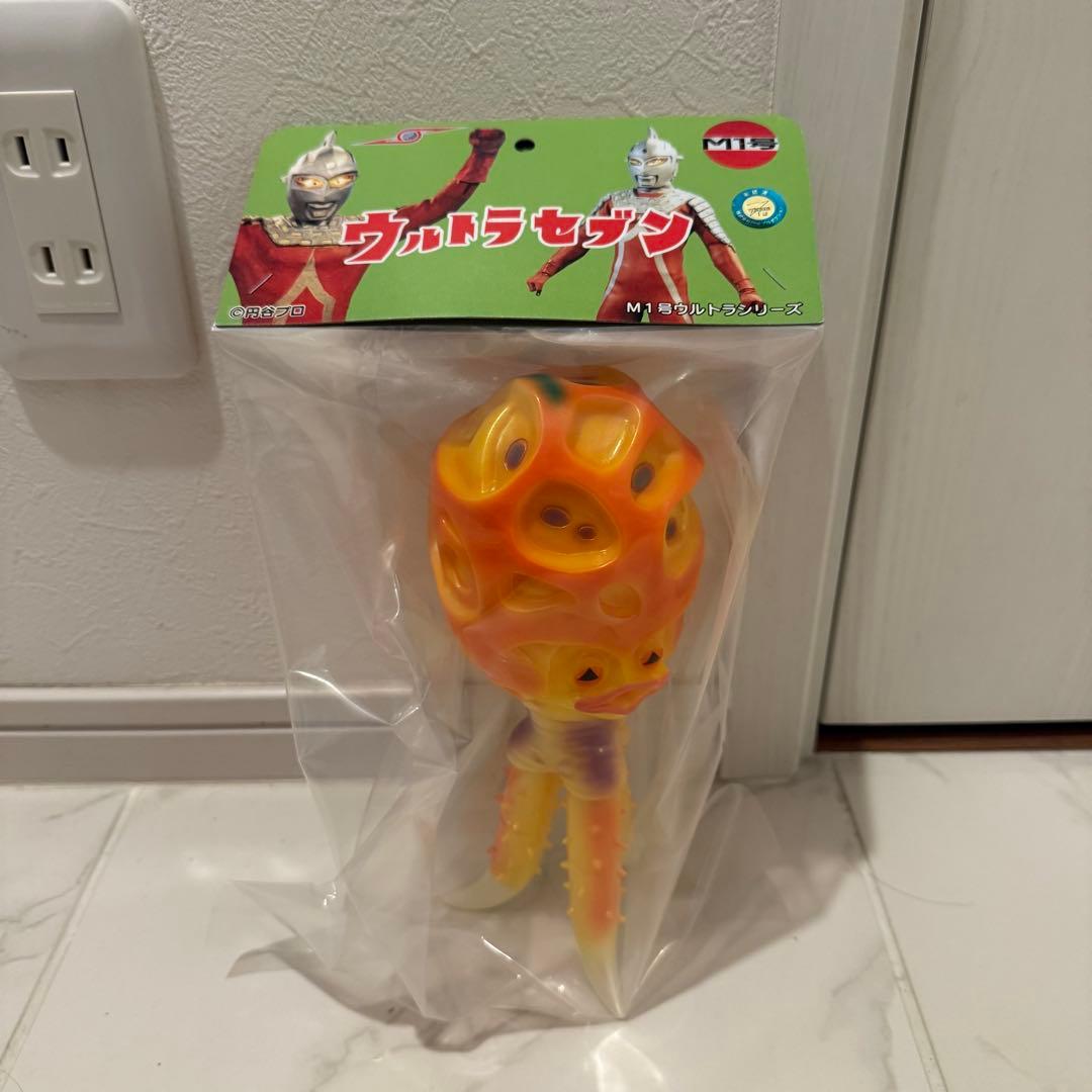 チブル星人 ハロウィンカラー M1号 ソフビ sofvi ウルトラセブン