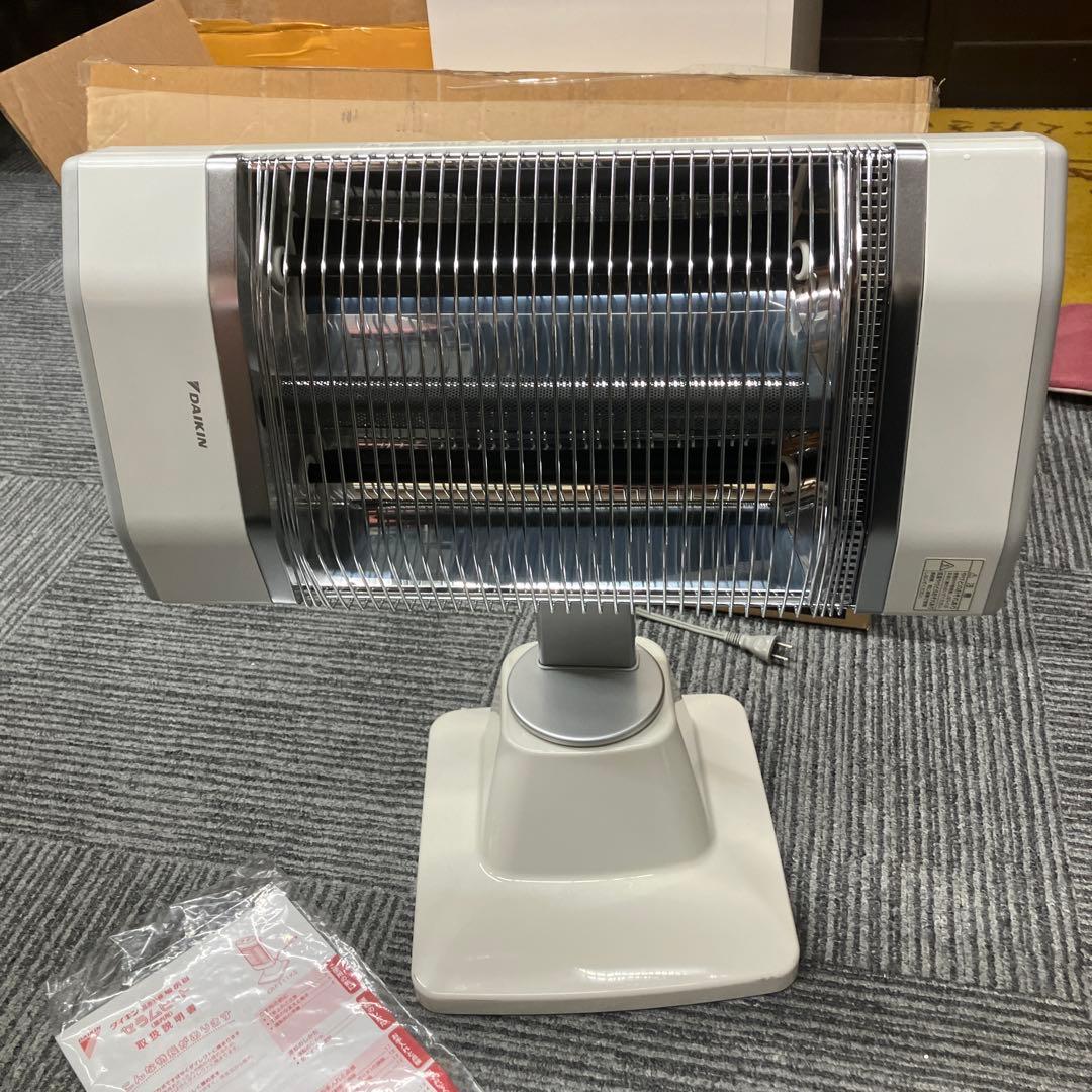 美品ダイキン セラムヒート 遠赤外線 2008年製 ERFT11KS - メルカリ