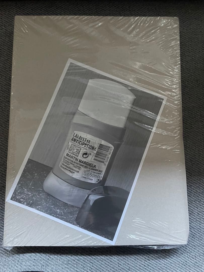 未開封 マルタン マルジェラ ラファイエット・アンティシパシオン 展示