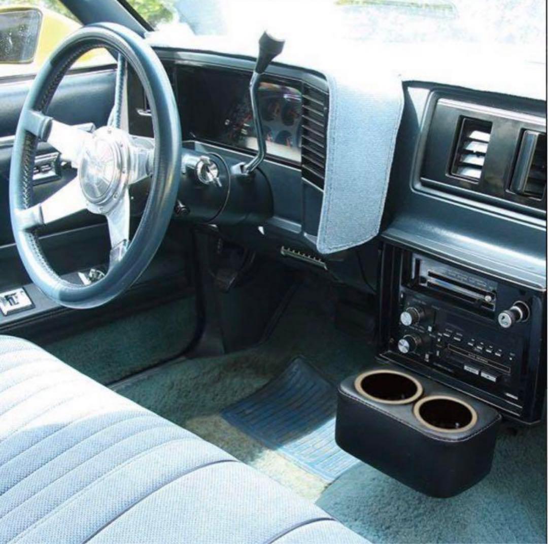 ☆ エルカミーノ モンテカルロ マリブ 1978ー1987年 ドリンクホルダー