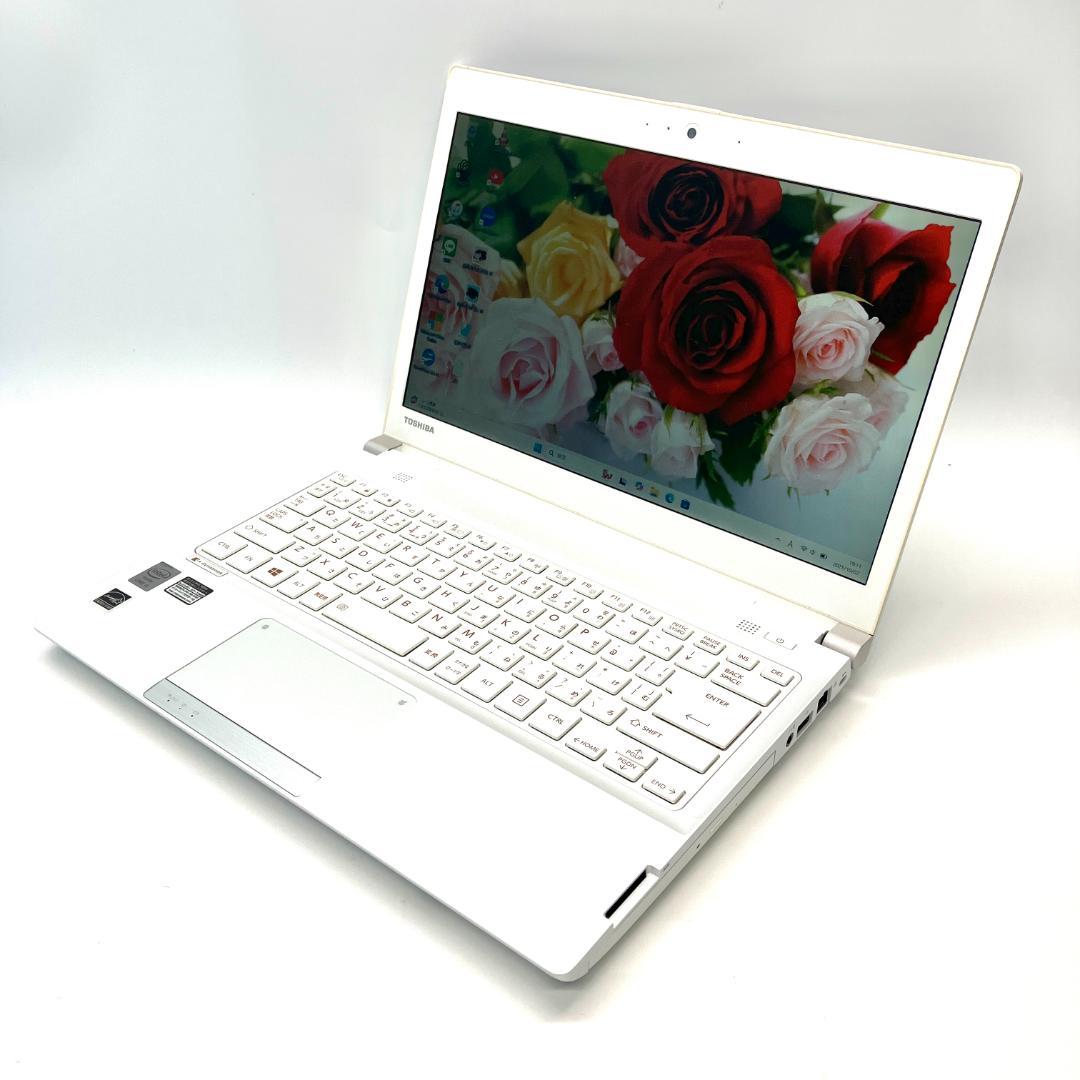 13.3in❣️レア色 ホワイト✨DVD カメラ付 コンパクト ノートパソコン