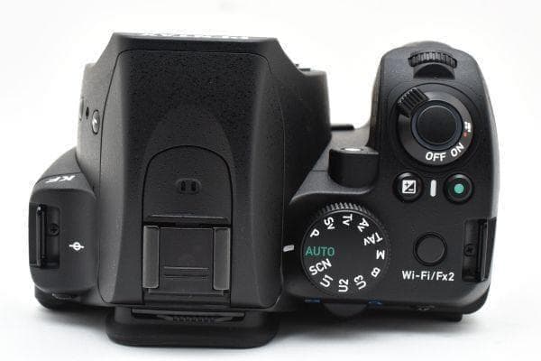 【ほぼ新品】ペンタックス PENTAX KF ボディ 《ショット数わずか7回》