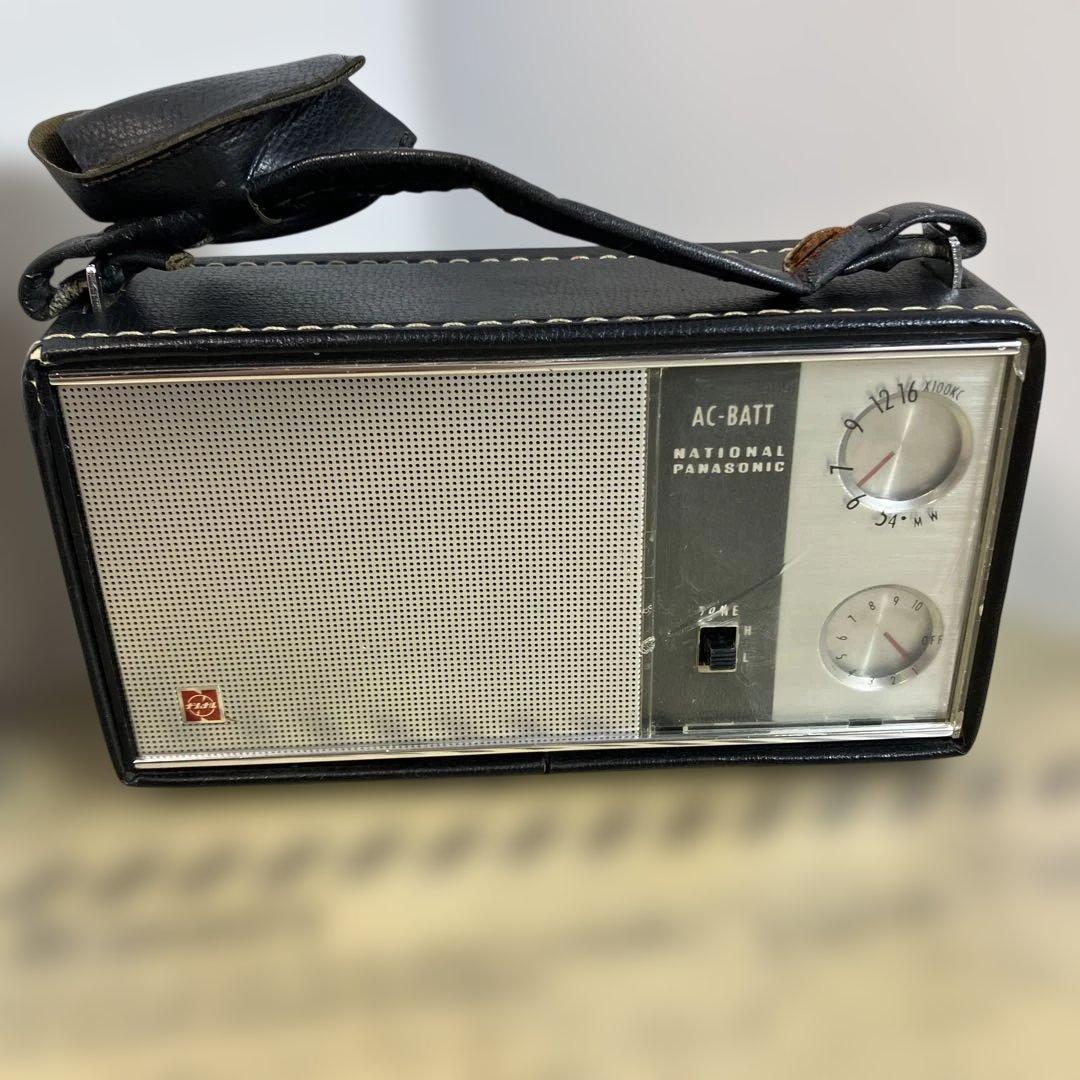 しっかりした音と造り 多分60年以上前のAMラジオ ナショナル R-135