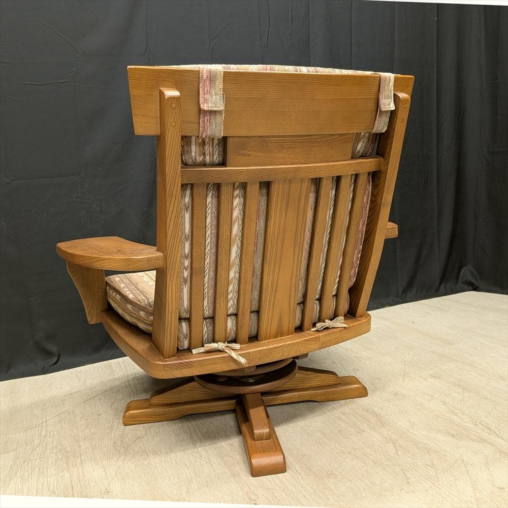 イーストウッド 回転式 アームチェア 一人掛け シングルソファ 1P