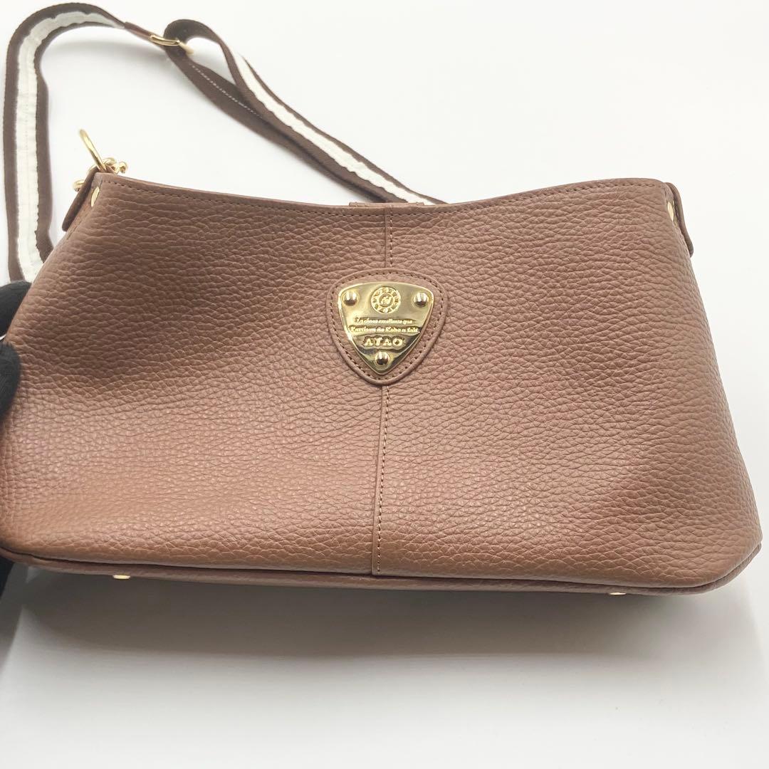 未使用級 アタオ チヴィ ショルダーバッグ アーモンド レザー 2way