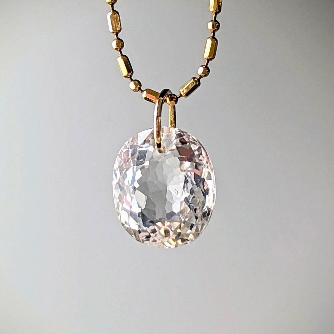 ♢N♢K18 モルガナイト 3.27ct ネックレスチャ―ム