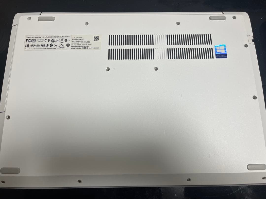 【美品】Lenovo IdeaPad L3-15IML05 -Type 81Y3