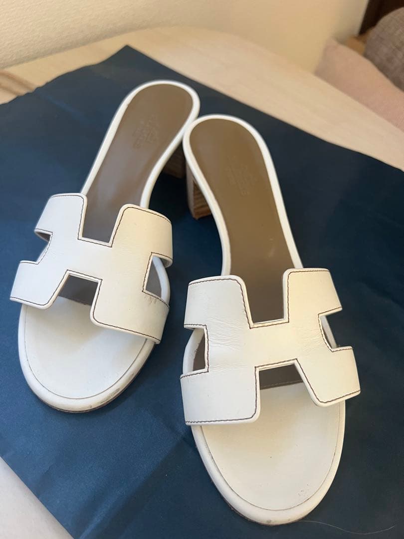 エルメス オアジス サンダル ホワイト プレゼントに最適】エルメスオアシス サンダル aosis オアジス (HERMES