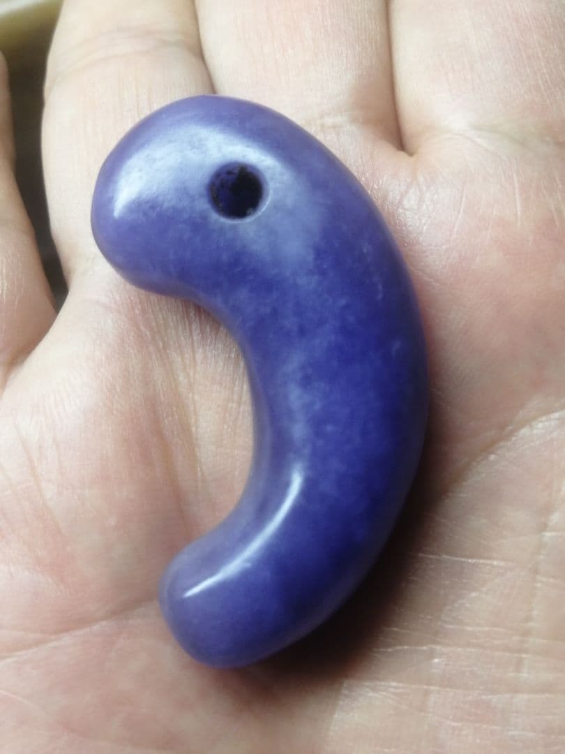 ★【ジャッキー】古墳期　『糸魚川紫翡翠勾玉』5.20cm。超琅玕翡翠。宝石