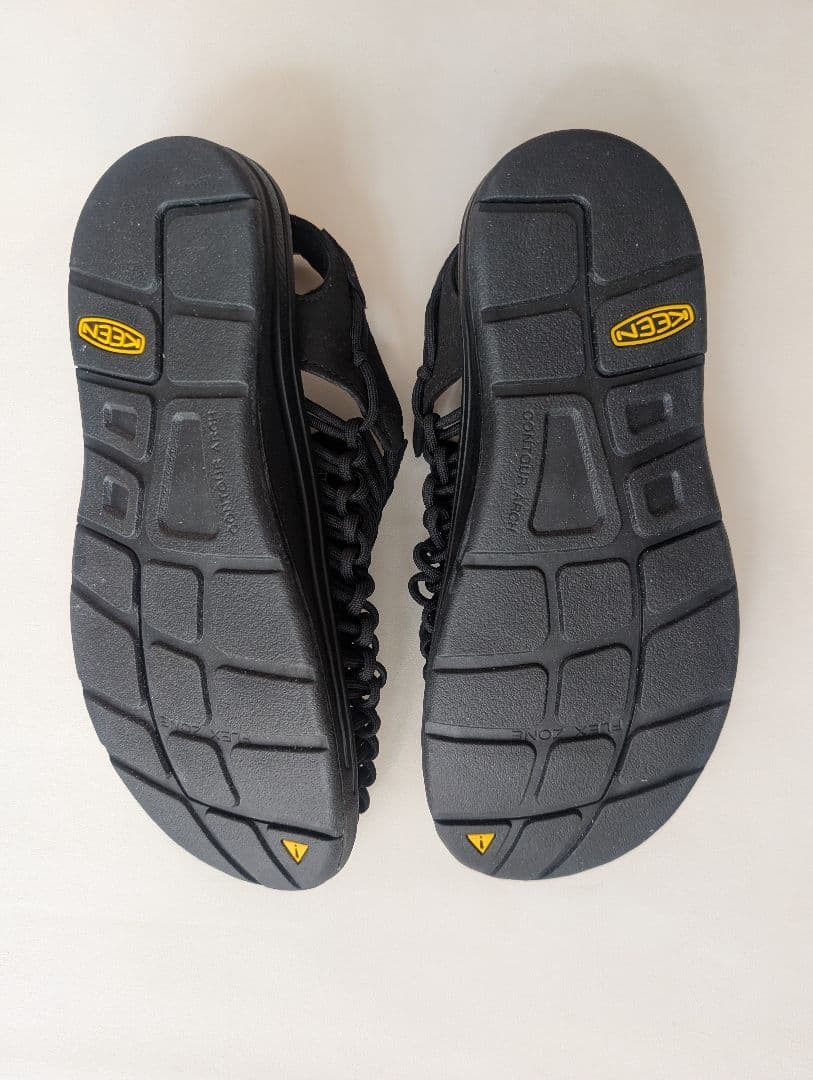 keen ユニークサンダル　25.5cm