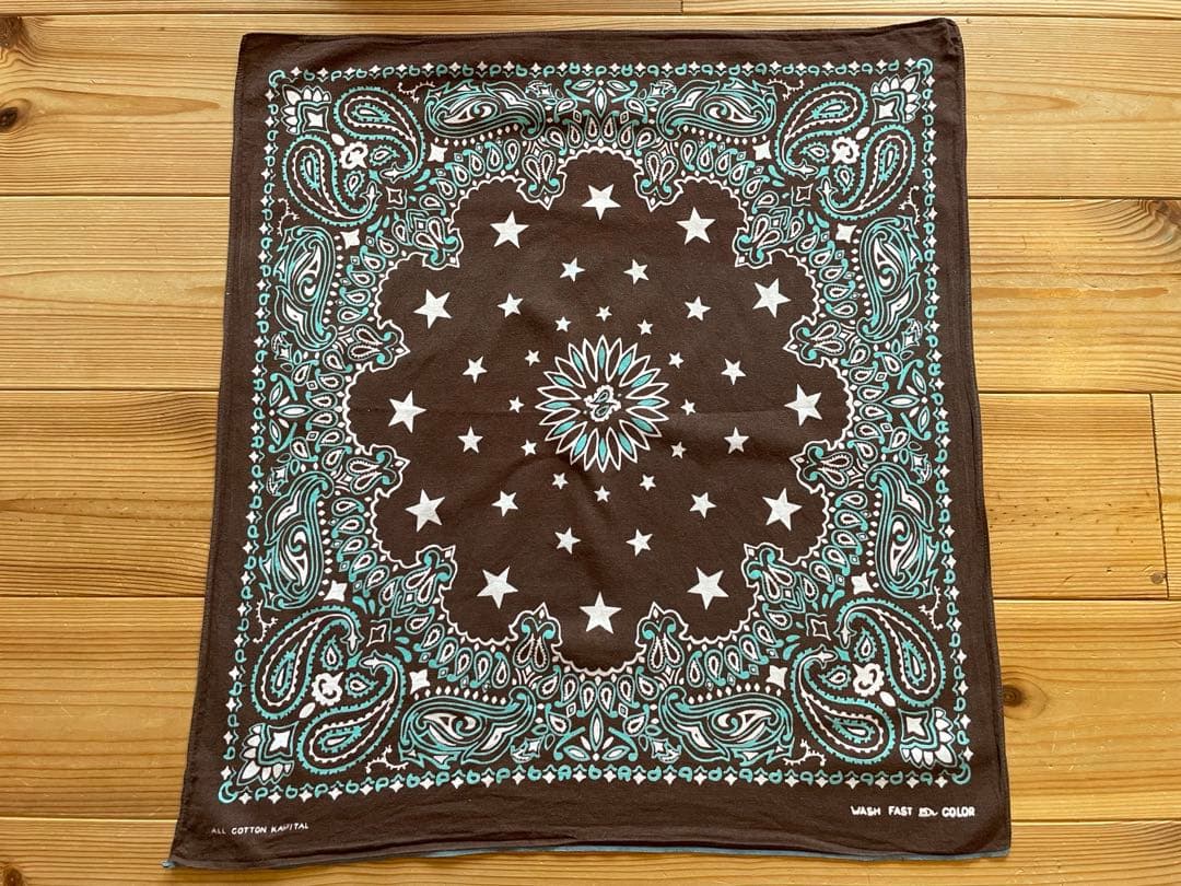 KAPITAL キャピタル バンダナ ペイズリー、星柄 ブラウン - メルカリ