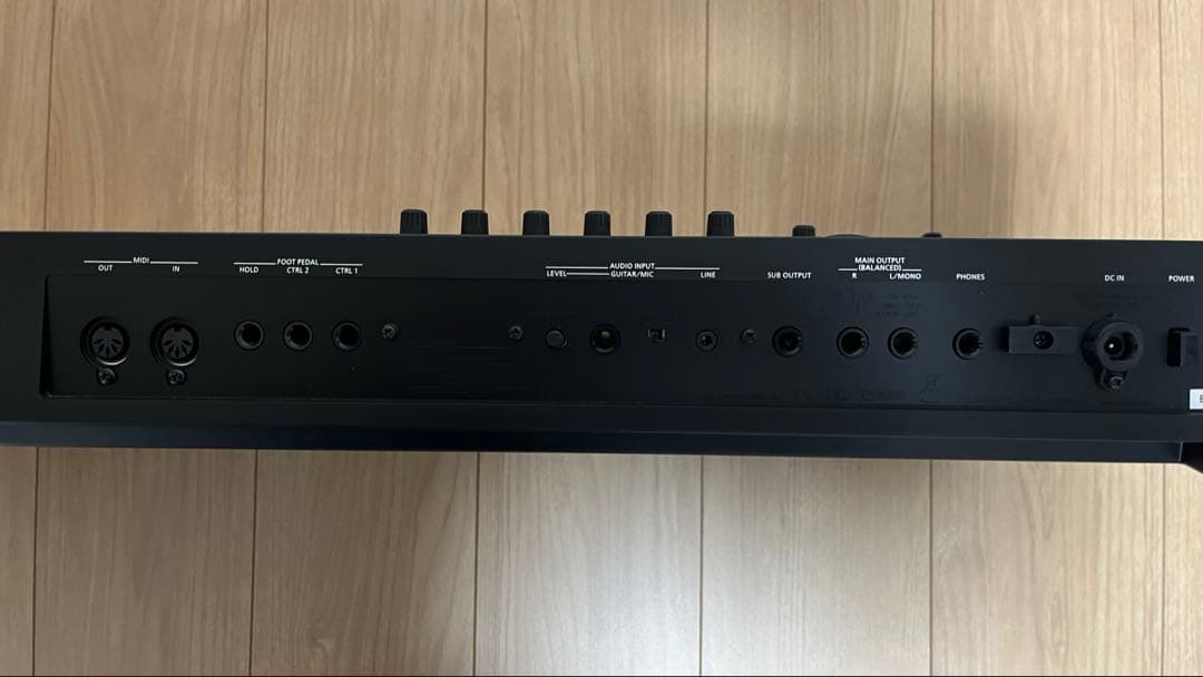 完品】セール中！Roland FA-06 シンセサイザー 61鍵 【おまけ有】