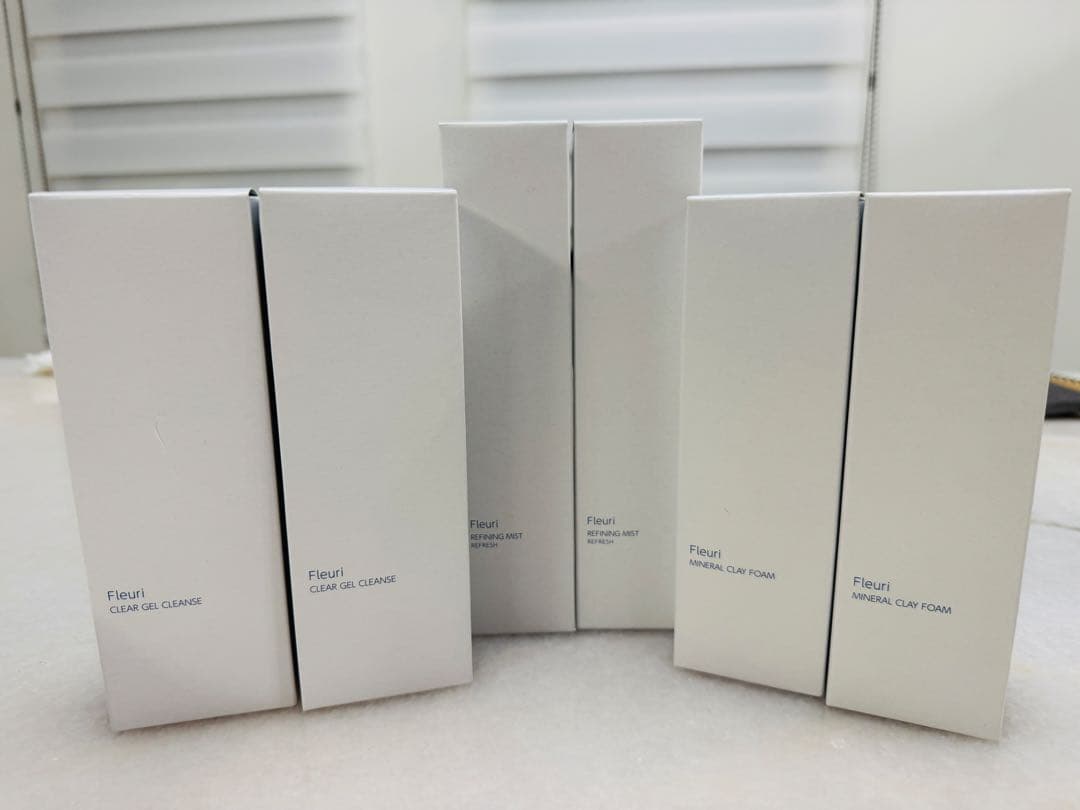 フルリ　ミネラルクレイフォーム リファイニングミスト クリアゲルクレンズ　6本 リファイニングミスト リフレッシュ | 化粧水 | 【公式】Fleuri（フルリ）