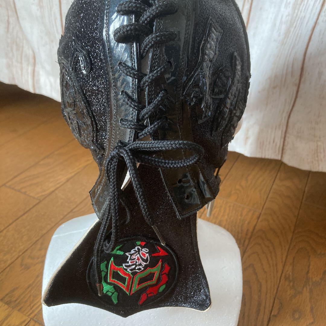 新日本プロレス 武士 BUSHI マスク サイン付き - メルカリ