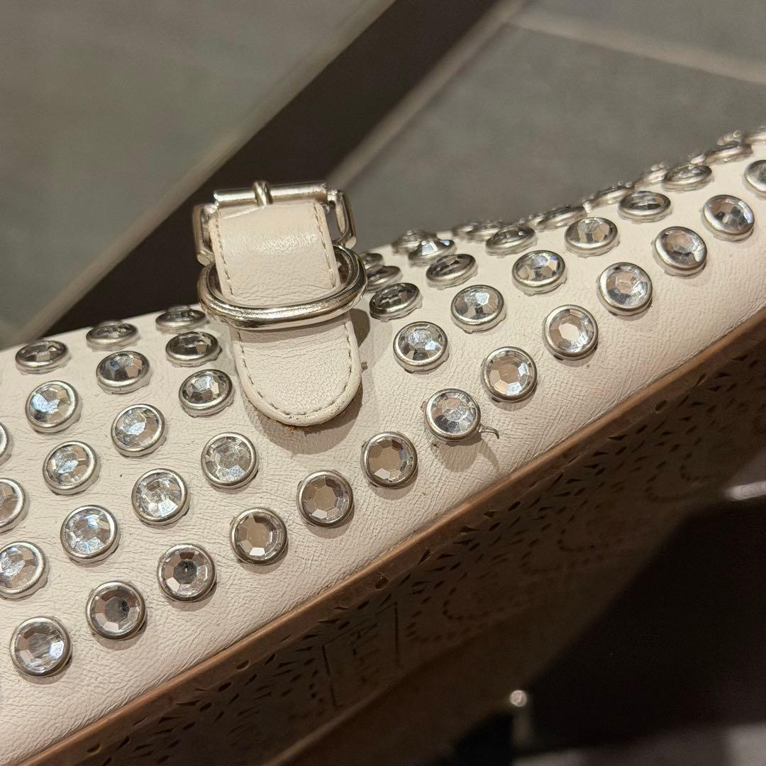 アライア スタッズ フラットシューズ 38 - メルカリ