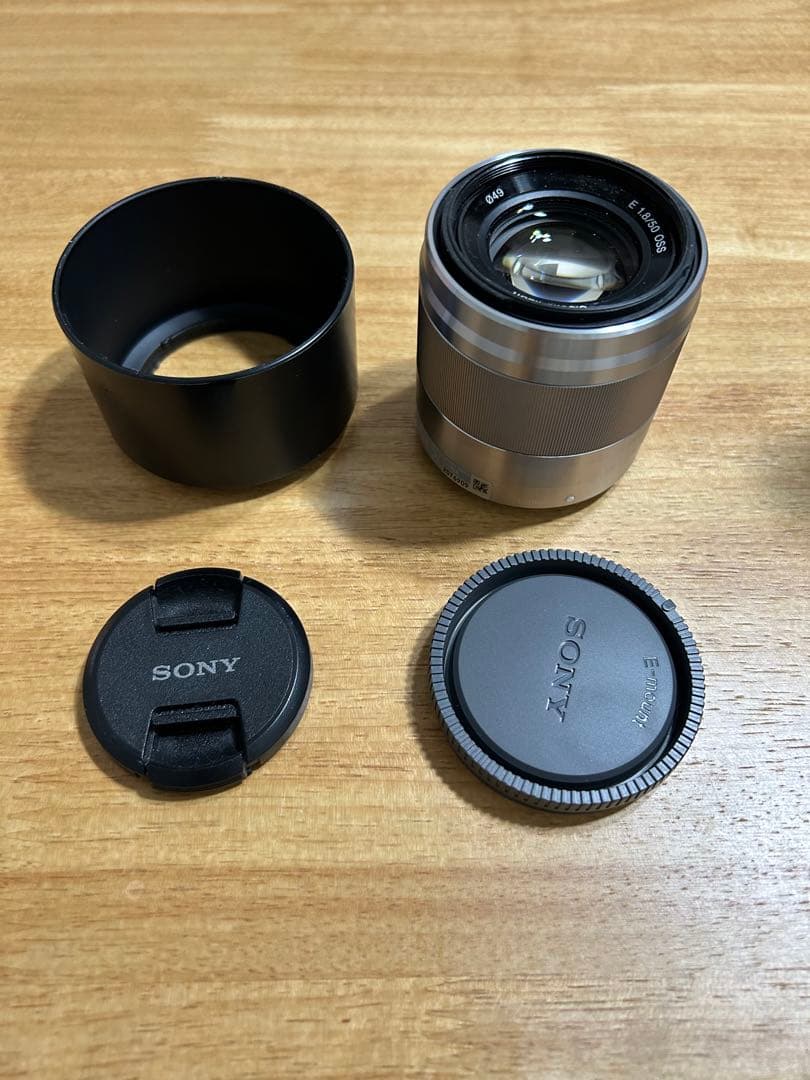 SONY Eマウント 純正 単焦点レンズ E50mm F1.8 カメラレンズ E 50mm F1.8 OSS APS-C用 ブラック SEL50F18 [ソニーE