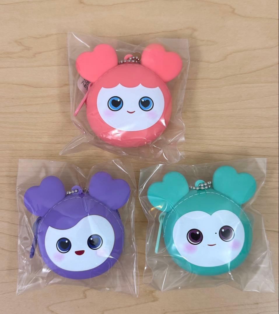 GIGO TWICE LOVELYS シリコンミニウォレット ミサモ - メルカリ