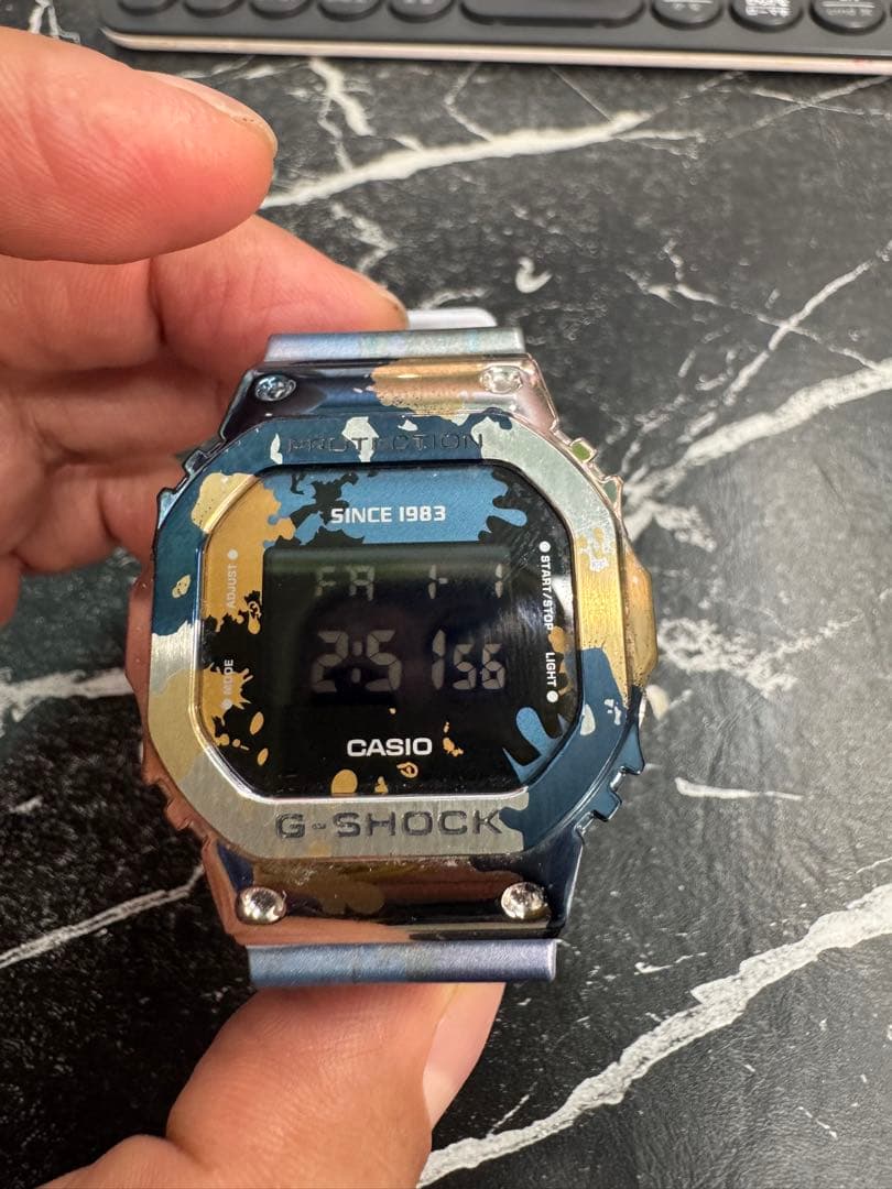 限定G-SHOCK デジタル腕時計 マルチカラー迷彩 gd-120cm-5_1.jpg