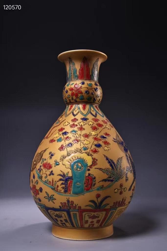 中国古美術・純手描き金陶花瓶・大明成化紋・箱付き・稀有品・ 置物