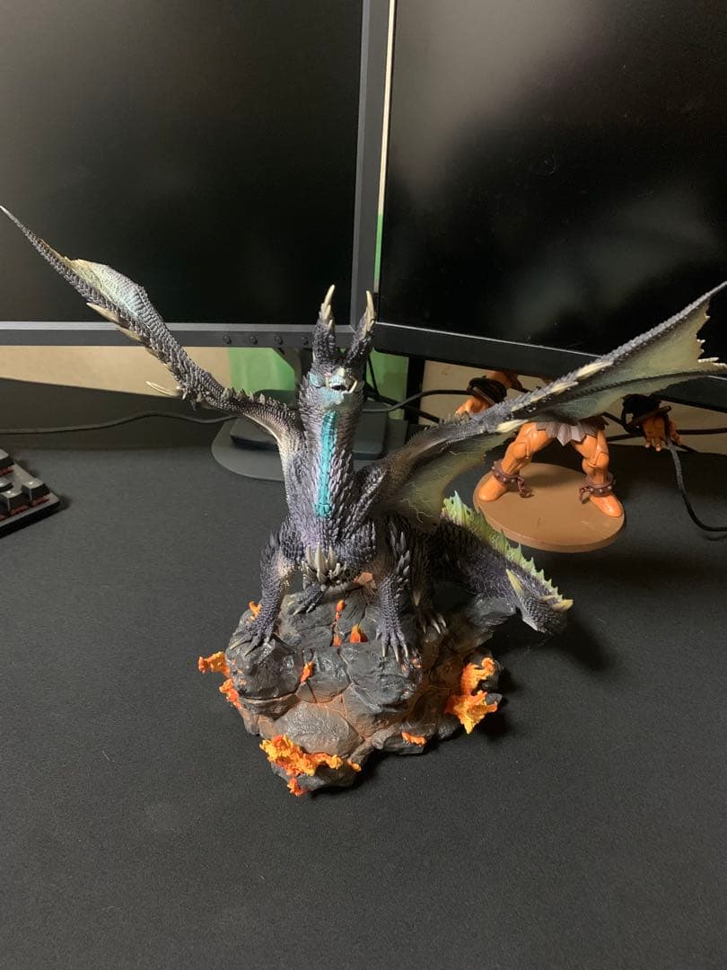 アルバ　モンハン　フィギュア イーカプコン |カプコンフィギュアビルダー クリエイターズモデル 煌