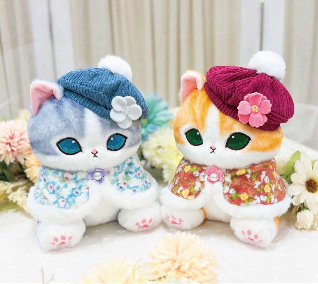 mofusand×日比谷花壇 ぬいぐるみ ケープにゃん(レッド) (ブルー) mofusand×日比谷花壇 ぬいぐるみ ケープにゃん(レッド) | mofusand