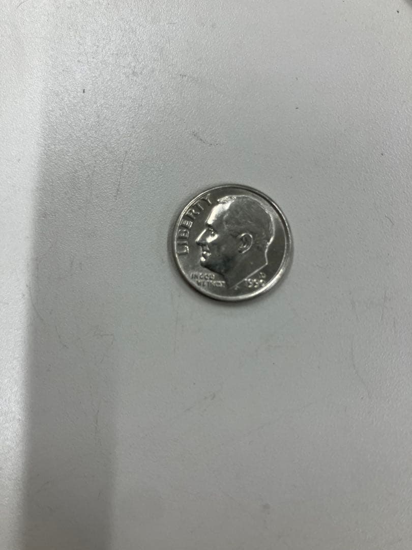 外国の硬貨 外国古銭 12枚 まとめ 大きめの硬貨含む 【251187】 - メルカリ