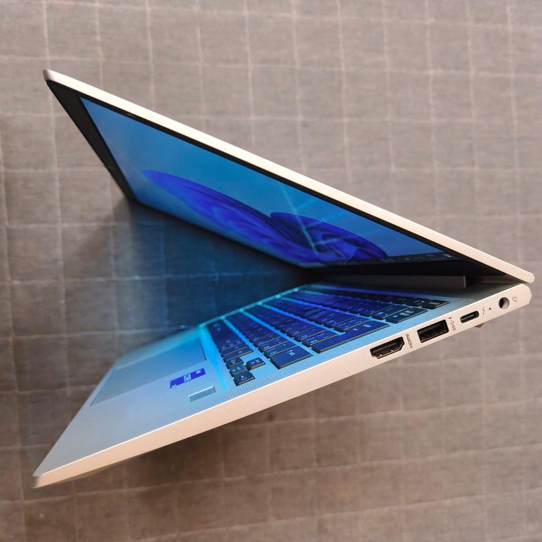 2024年2月 美品 HP 驚速12世代i5 1235u 32GB 新品1TB