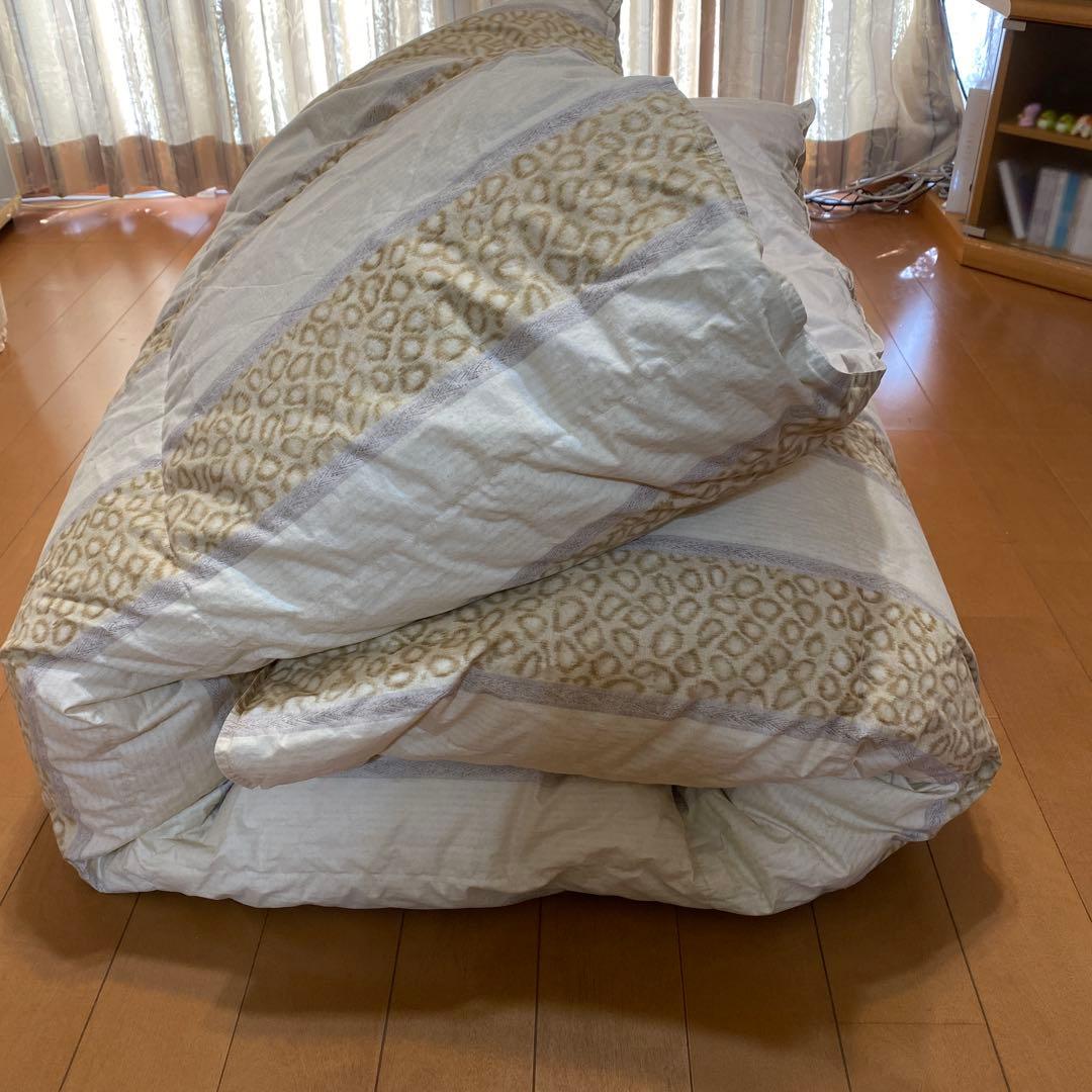 ホワイトダックダウン70%羽毛掛け布団 シングル 羽毛布団 シングル ハンガリーホワイトダック93％ 400DP 洗える ランド