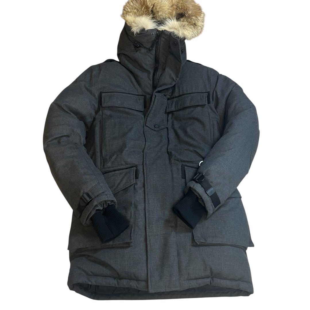 新品 希少ノビス コヨーテファー 肉厚ダウンコート グレー X