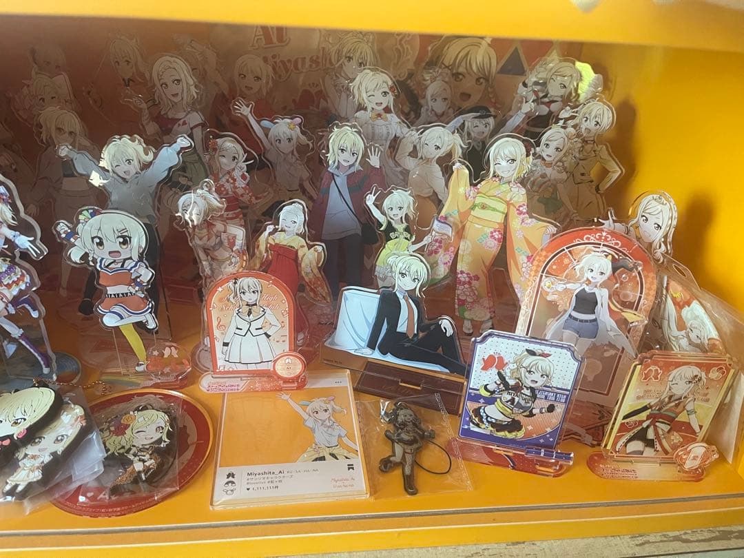 宮下愛 アクリルスタンド 最終値下げ - メルカリ