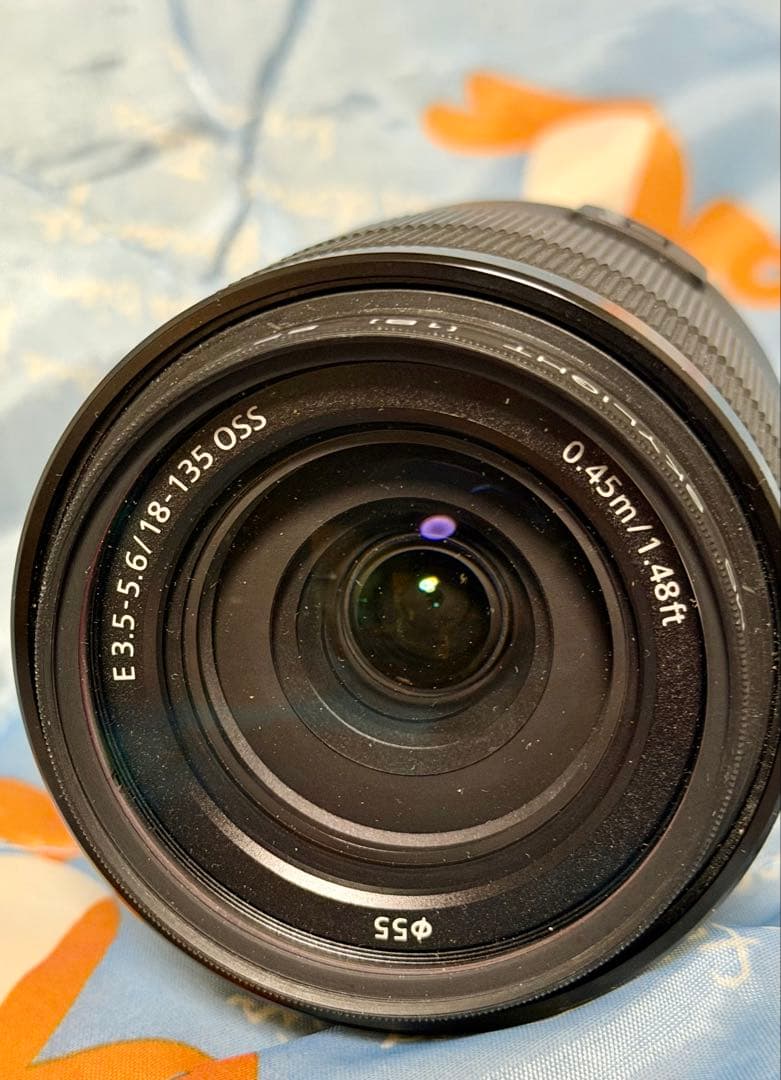 SONY E 18-135mm F3.5-5.6 OSS レンズ