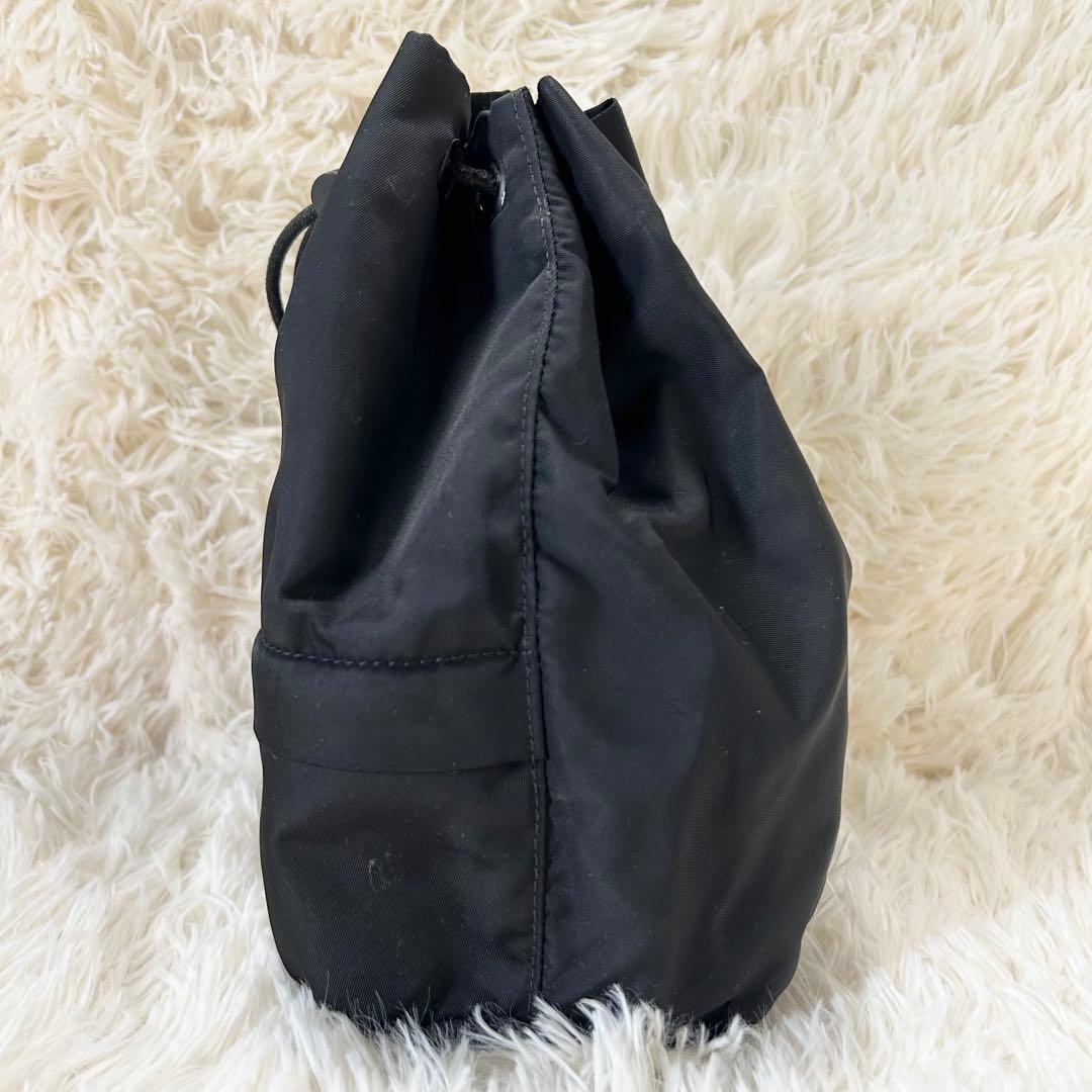 ✨人気✨BURBERRY LONDON 巾着 バッグ ポーチ ドローコード - メルカリ