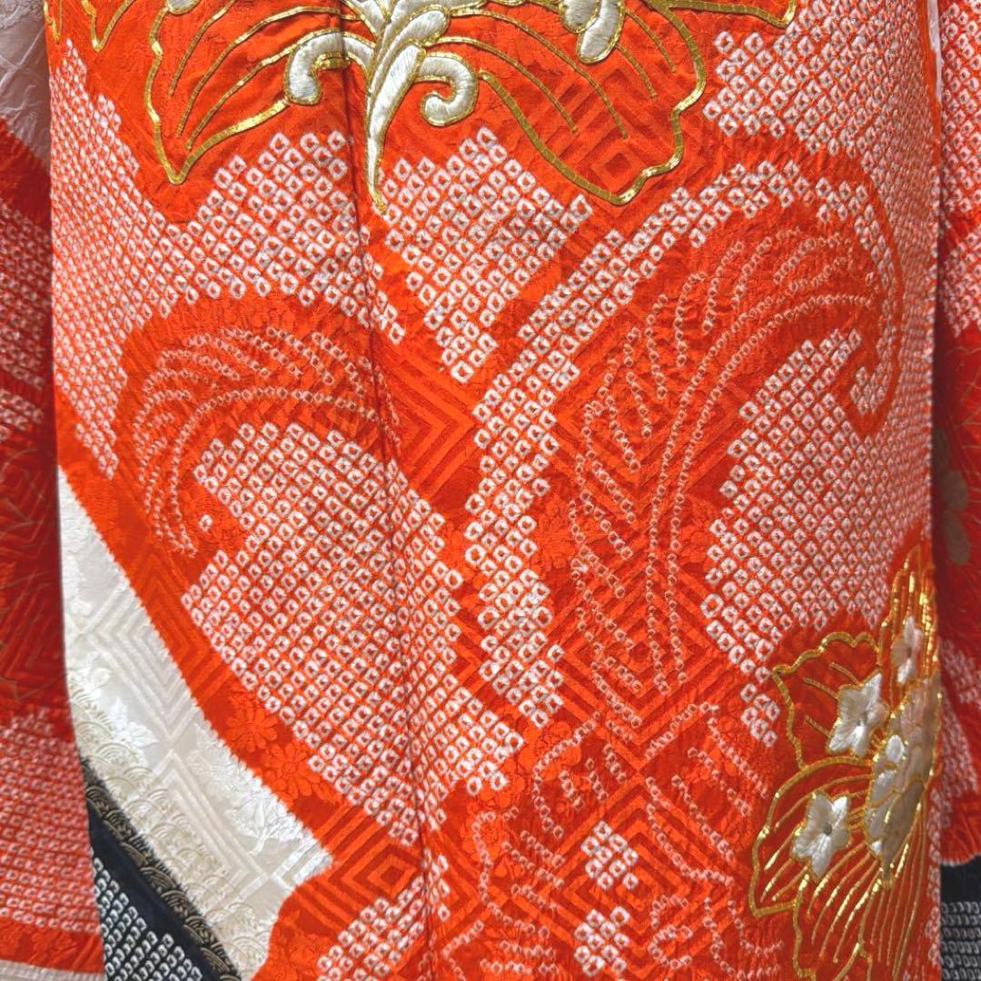 21 振袖フルセット 正絹 朱赤 黒 金彩 絞り 駒刺繍 レトロ